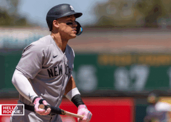 Aaron Judge of the New York Yankees takes the field against the Kansas City Royals at Kauffman Stadium.