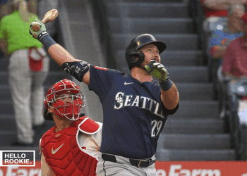 Cal Raleigh of the Seattle Mariners stays red-hot as they take on the Twins in Game 2 at Target Field.