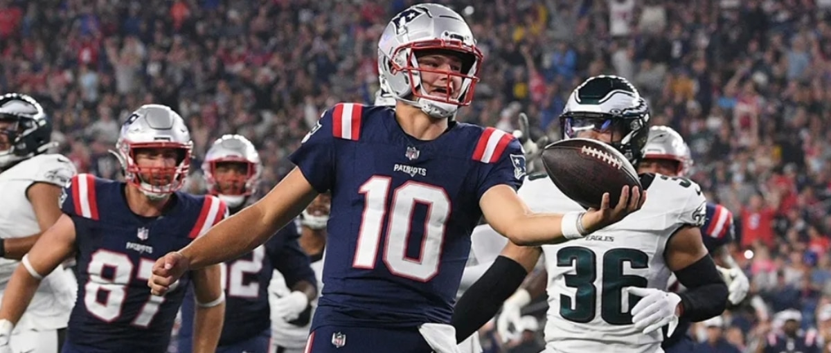 Top 5 Fantasy Football Quarterbacks for 2025-26 NFL Season