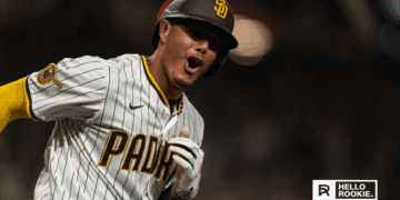 Manny Machado of the Padres stays hot at the plate as San Diego takes on Seattle at T-Mobile Park.
