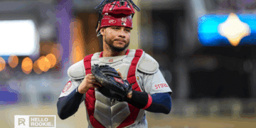 Willson Contreras of the St. Louis Cardinals leads the offense as they look to sweep the Marlins.