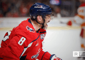 Alex Ovechkin of the Washington Capitals is chasing his 900th NHL goal as they face the Dallas Stars.