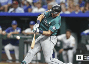 Cal Raleigh of the Seattle Mariners stays hot as they host the Blue Jays in ALCS Game 3.