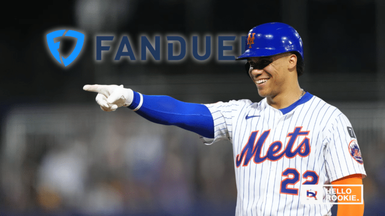 Juan Soto of the New York Mets tracks a deep fly ball during an MLB game as one of baseball’s most dangerous power hitters