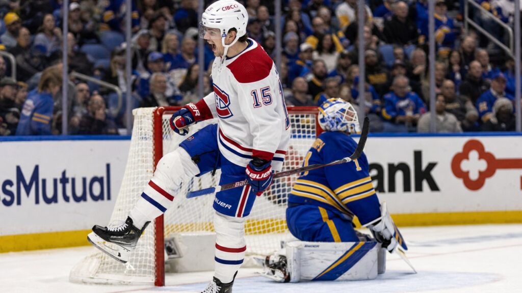 Alex Newhook scoring in playoff action for the Montreal Canadiens