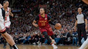 Darius Garland driving to the basket for the Cleveland Cavaliers at Rocket Mortgage FieldHouse