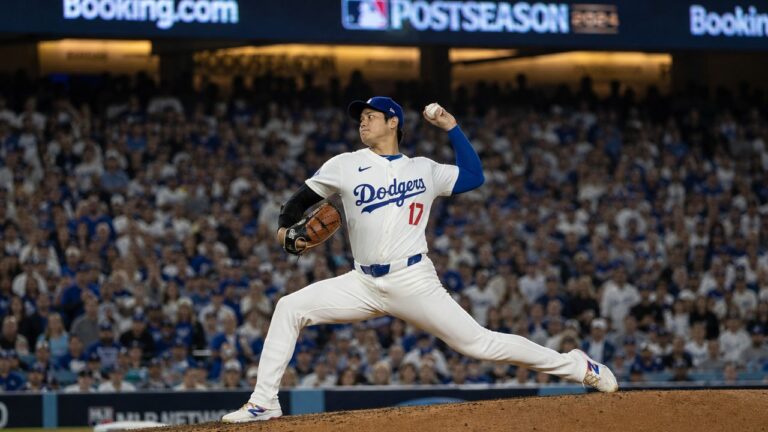 Shohei Ohtani pitching for the Los Angeles Dodgers