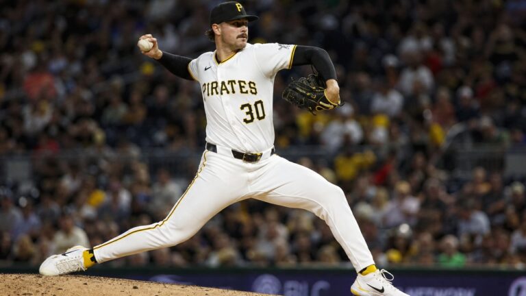 Paul Skenes pitching for the Pittsburgh Pirates