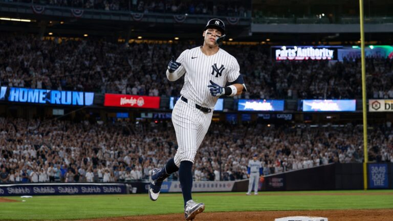 Aaron Judge celebrating a home run for the New York Yankees