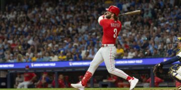 Bryce Harper batting for the Philadelphia Phillies at American Family Field