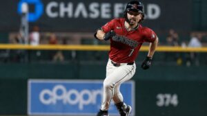 Corbin Carroll sprinting for the Arizona Diamondbacks