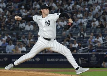 Cam Schlittler in action for the New York Yankees