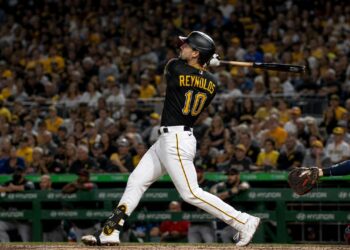 Bryan Reynolds batting for the Pittsburgh Pirates
