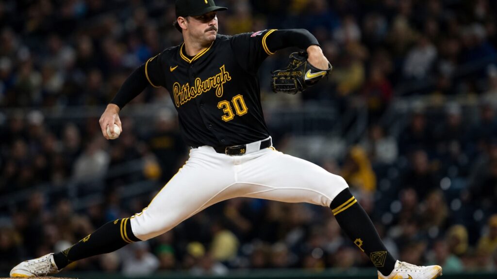 Paul Skenes pitching for the Pittsburgh Pirates