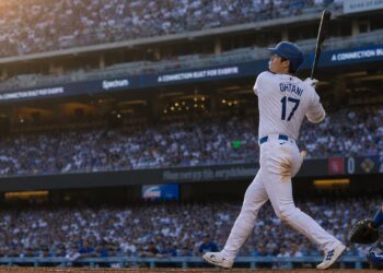 Shohei Ohtani batting for the Los Angeles Dodgers