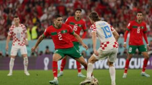 Achraf Hakimi defending for Morocco at the 2026 FIFA World Cup