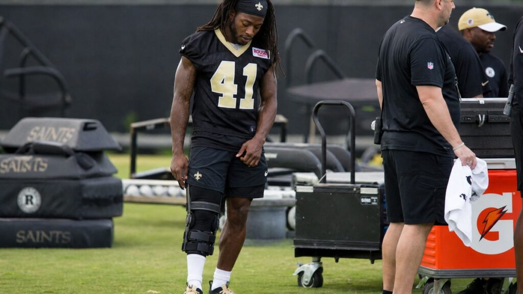 Alvin Kamara on the sideline for the New Orleans Saints during training camp