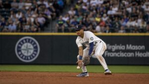 Julio Rodriguez fielding at shortstop for the Seattle Mariners against the Chicago Cubs