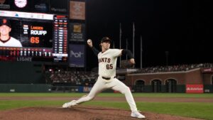 Landen Roupp pitching for the San Francisco Giants at Oracle Park