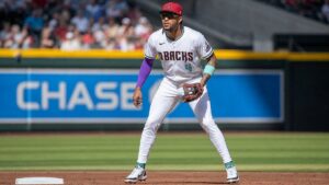 Ketel Marte fielding at second base for the Arizona Diamondbacks at Chase Field