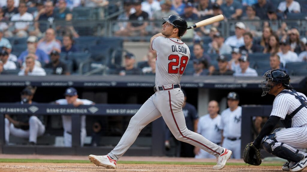 Matt Olson in action for the Atlanta Braves