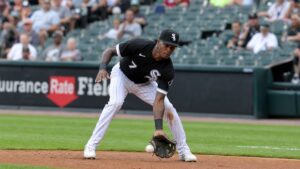 Tim Anderson fielding at shortstop for the Chicago White Sox
