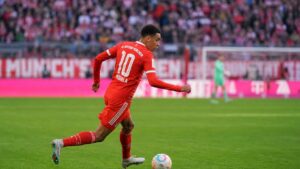 Jamal Musiala playing for Bayern Munich
