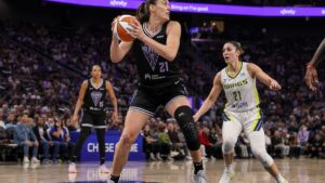 Kayla Thornton grabbing a rebound for the Golden State Valkyries