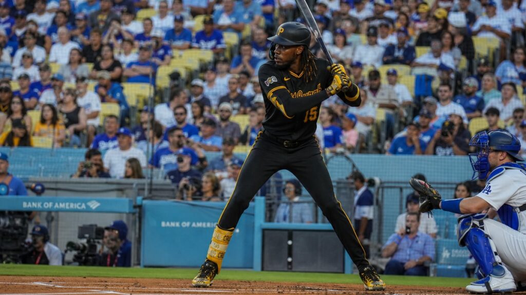 Oneil Cruz batting for the Pittsburgh Pirates against the Los Angeles Dodgers