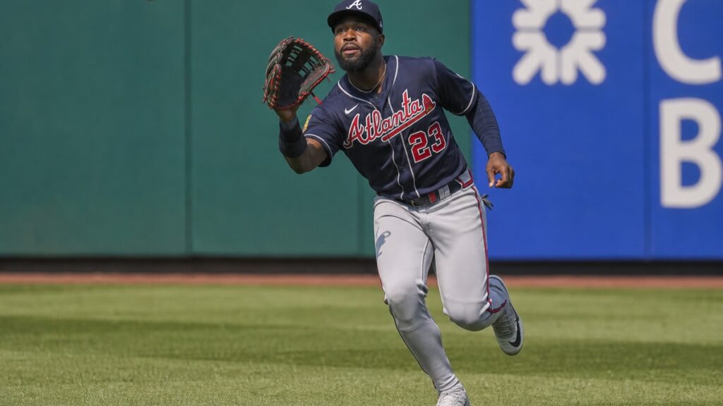 Michael Harris II fielding for the Atlanta Braves against the Philadelphia Phillies