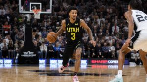 Keyonte George driving to the basket for the Utah Jazz