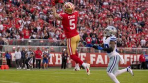 Mike Evans catching a pass in a San Francisco 49ers uniform