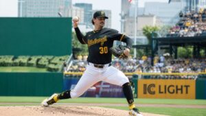 Paul Skenes pitching for the Pittsburgh Pirates