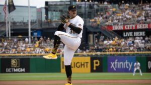 Paul Skenes pitching for the Pittsburgh Pirates