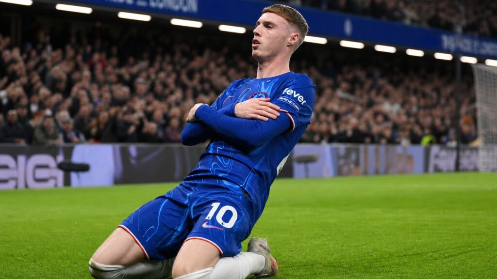 Cole Palmer in action for Chelsea FC