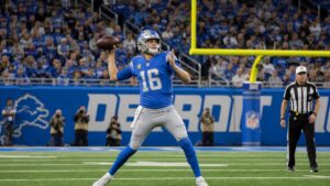 Jared Goff throwing a pass for the Detroit Lions