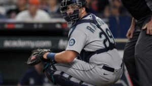 Cal Raleigh in action for the Seattle Mariners