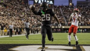 Vanderbilt defender recovers a fumble in the end zone for the game-winning touchdown against NC State