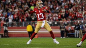 Brock Purdy throwing a pass for the San Francisco 49ers at Levi's Stadium