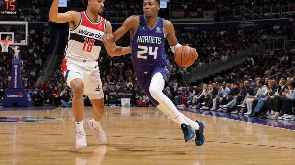Brandon Miller of the Charlotte Hornets driving to the basket