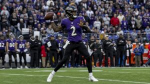 Tyler Huntley preparing to start at quarterback for the Baltimore Ravens